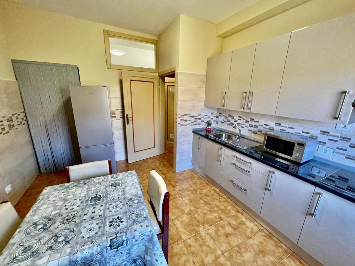 Lovely Spacious Apartment In The Center - Vilaflor Exterior foto